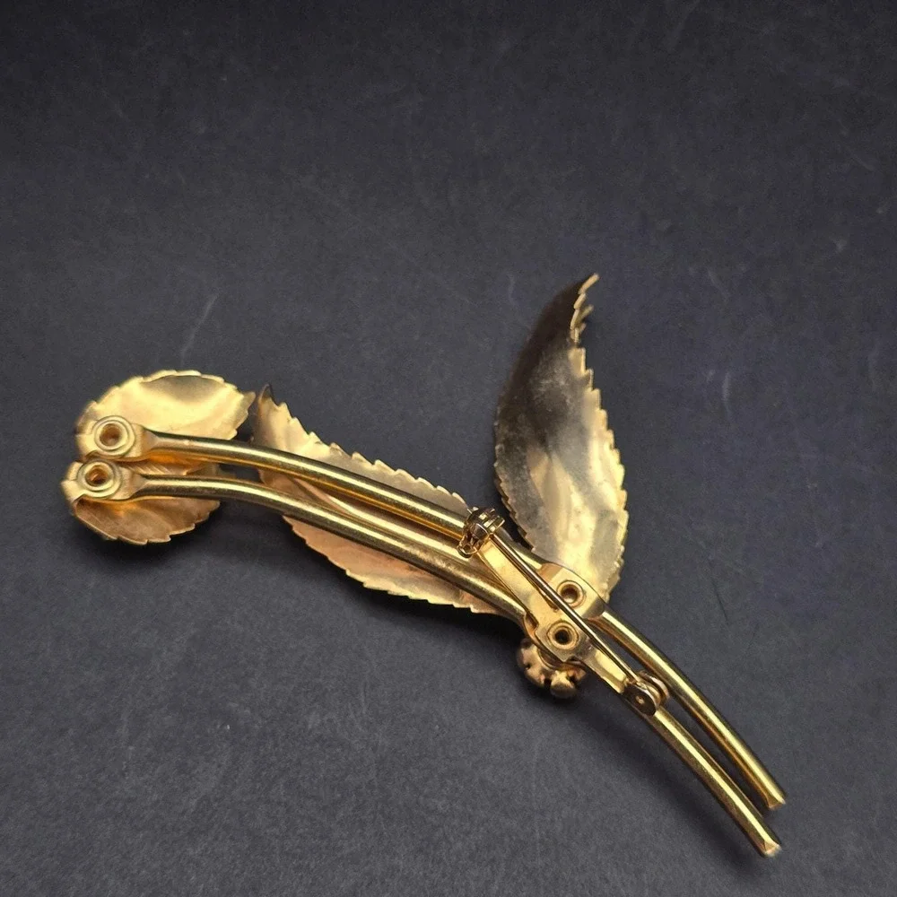 Gold Tone Leaf Branch Brooch Vintage Costume Jewelry Timeless Classic